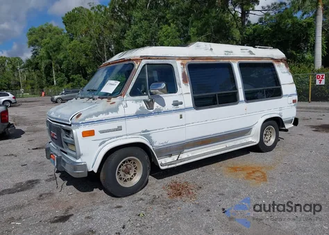 1992 GMC Rally Wagon / Van G2500 from USA, damaged, VIN 1GDEG25K1N7502078